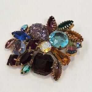 Cluster Fruit Salad Brooch Multi Color Crystal Gold Tone Prong Setting Vintage